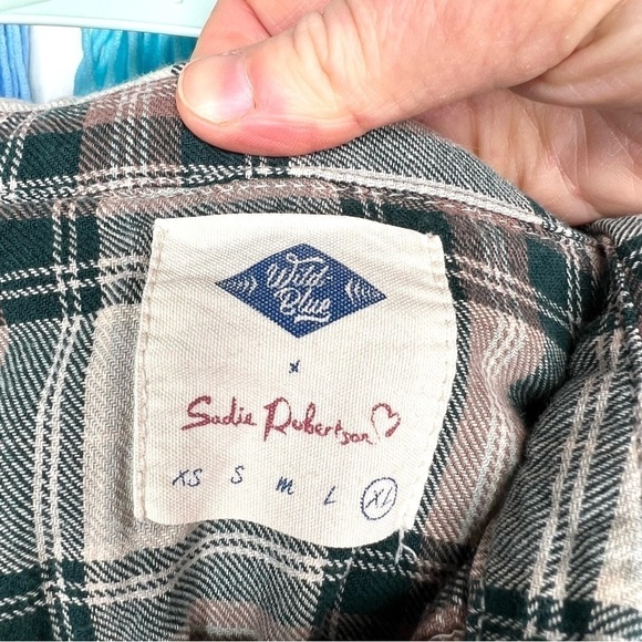 Wild Blue Sadie Robertson Green Plaid Back Patch Upcycled Christmas Shacket XL - Picture 4 of 14